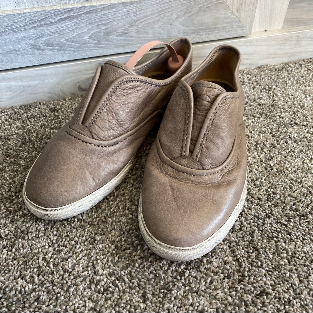 Frye Women's Mindy Cvo Slip-On Leather Shoes 3479191-CMN CEMENT 6.5